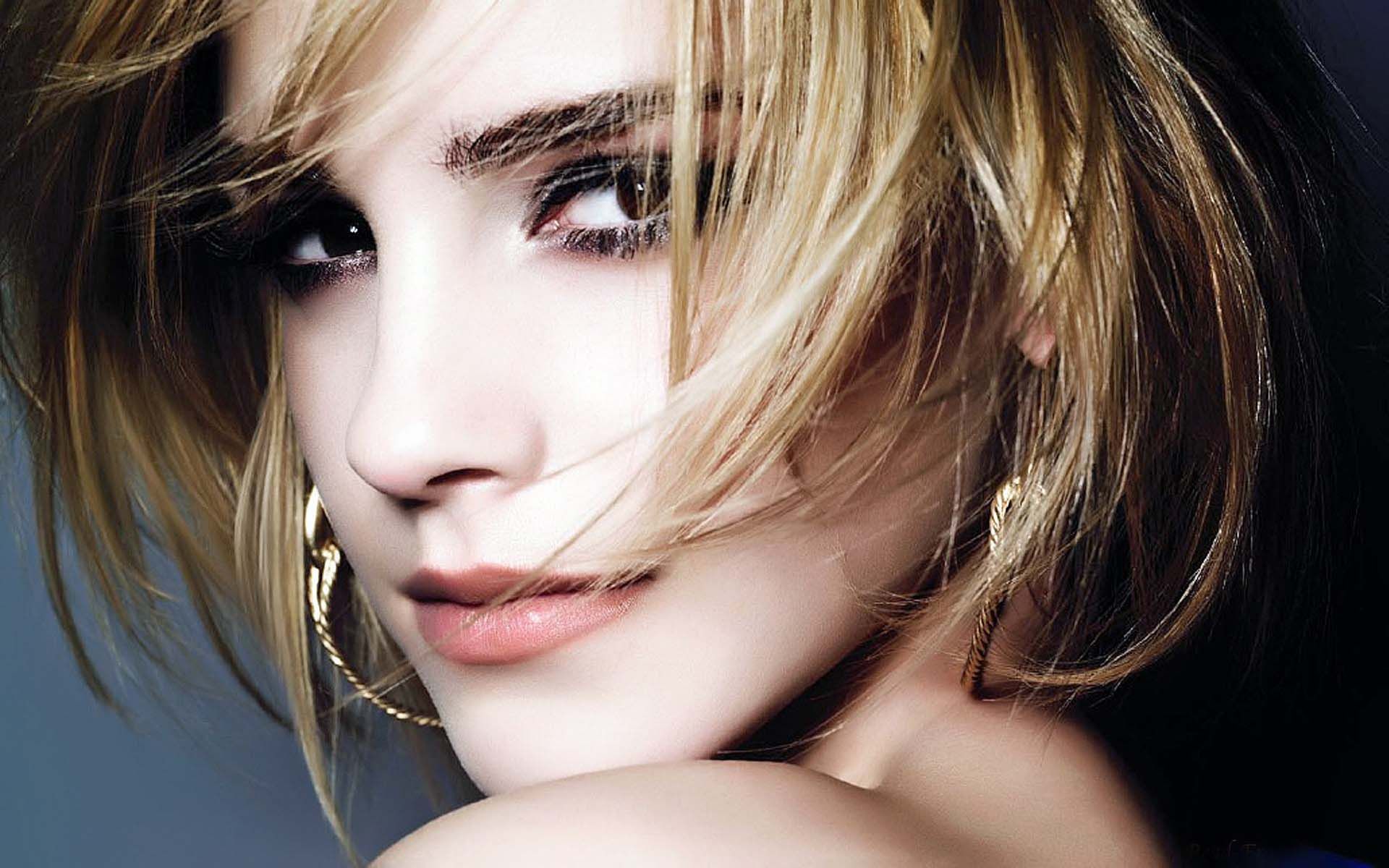 emma watson trendy hairstyle