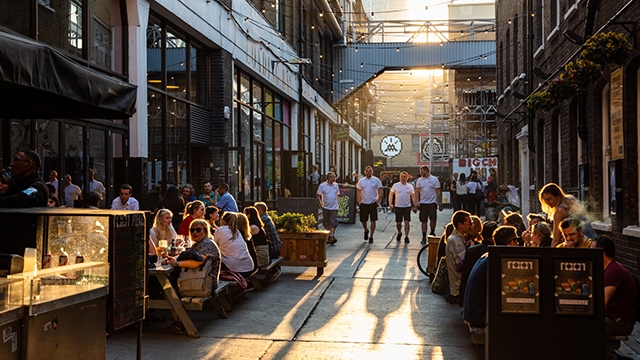 Liverpool Street Life