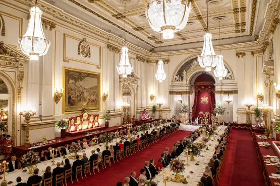 Queen Elizabeth Ii State Banquet Wallpaper