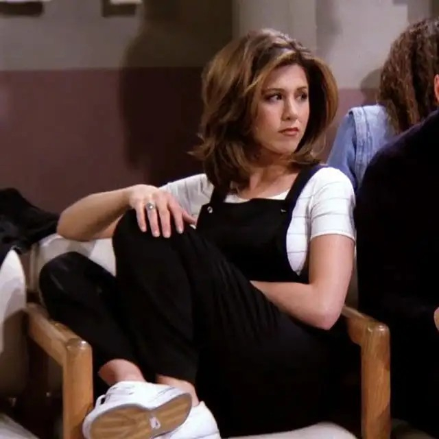 Rachel Green Outfit Wallpaper