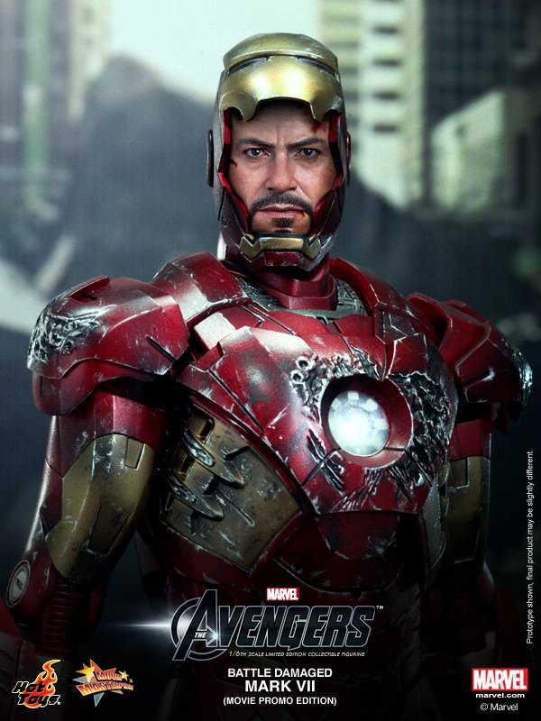 Battle Damaged Armor Tony Stark Wallpaper