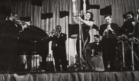 louis armstrong stage magic