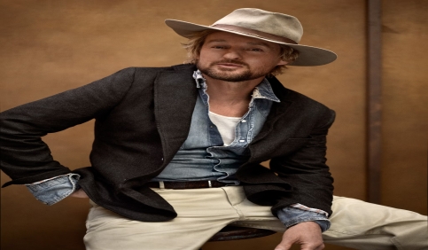 owen wilson on set