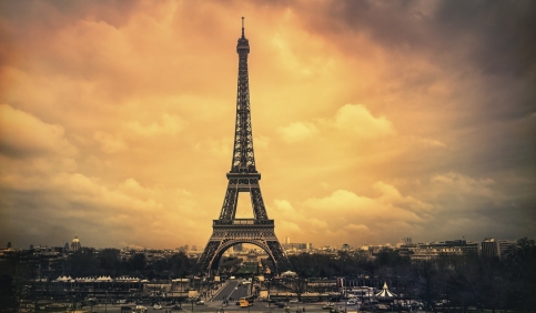 paris eiffel tower day