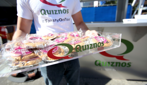 quiznos chocolate cake